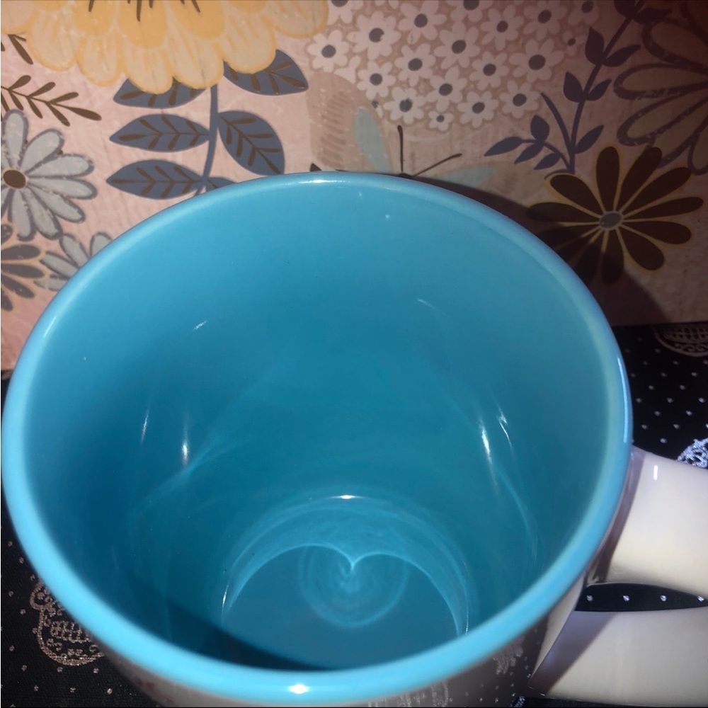 Disney Stitch Christmas coffee mug - Picture 3 of 6